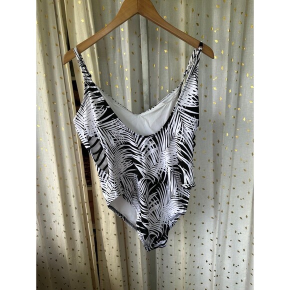 Victoria's Secret PINK Tropical Palm Side Cut Out Low Back One Piece Swimsuit XL - Picture 5 of 9